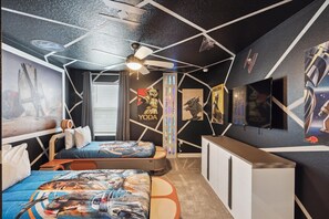 Maison, plusieurs lits, accès piscine, vue piscine (DSD870) | 7 chambres, décoration personnalisée, ameublement personnalisé