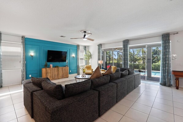 Ferienhaus, Mehrere Betten, Poolzugang, Poolblick (SRL9001) | Innenbereich