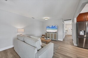 Casa, letti multipli, accesso alla piscina, vista piscina (MHC18849) | Area soggiorno