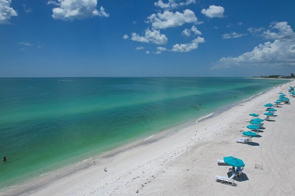 Beach nearby - 6415 Midnight Pass Rd #801 (Siesta Key)
