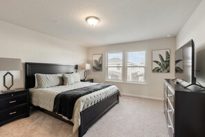 Townhome, Multiple Beds, Pool Access, Pool View (BID1228)