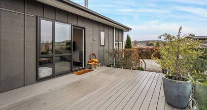 Vista Haven - Bannockburn Holiday Home