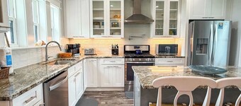 Our Kind of Paradise Pool-Pet Friendly- Sleeps 12