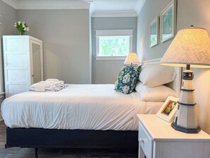 5 chambres, fer et planche à repasser, Wi-Fi, draps fournis