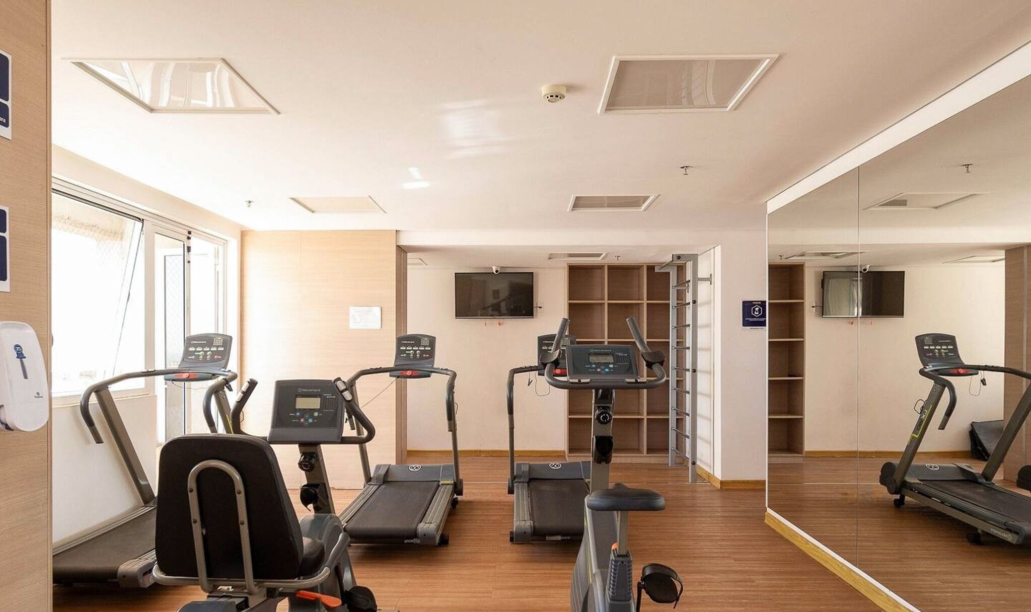 Basic Apartment | Fitness facility