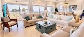 Serenity Sunset 5Bedroom Dog Friendly Beach House on St George Island