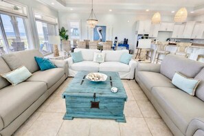 Unclassified image, 2 of 77, button