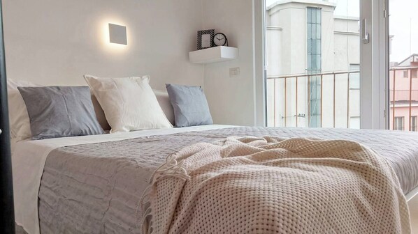 1 bedroom, iron/ironing board, free WiFi