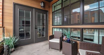 Upscale Condo in Annapolis