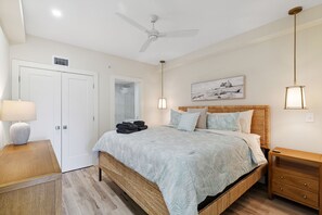 2 dormitorios, tabla de planchar con plancha, Internet y ropa de cama