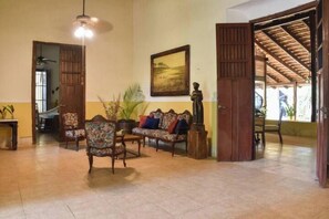 Interior - Luxurious and Private Hacienda near Merida (Fraccionamiento Chuntuak, Molas)