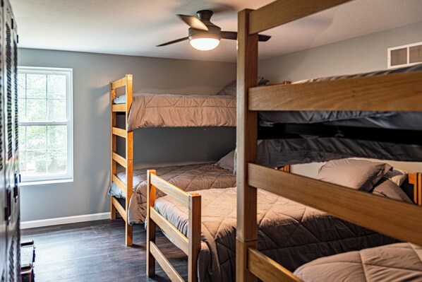 4 sovrum, wi-fi och sängkläder