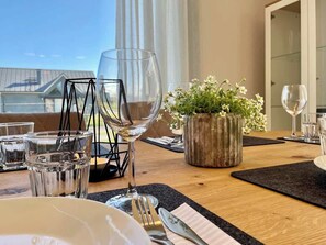 Dining - DarssAhoi 1B (Pruchten)