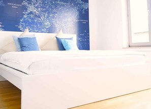 1 chambre, bureau, fer et planche à repasser, Wi-Fi