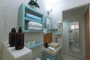 Bathroom - Luxury Apartment in Los Heroes (Yucatan)