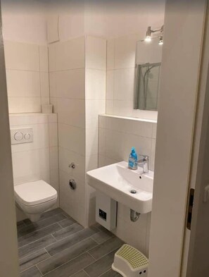 Dusche, Haartrockner