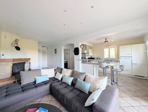 تلفزيون، مدفأة