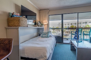 1 chambre, fer et planche à repasser, Wi-Fi gratuit, draps fournis