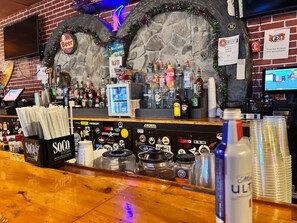 Bar (on property) - TOTW214 Slope Side Condo WiFi Next To Lift Parking (Snowshoe)