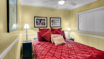 1 bedroom, free WiFi, bed sheets