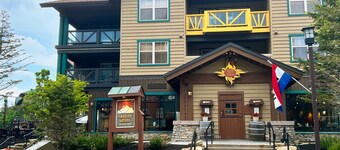 Great Location On Slopes EZ parking WiFi ECONOMY