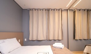 Apartamento básico | 1 dormitorio, wifi gratis, ropa de cama