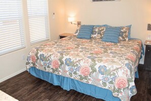 1 bedroom, desk, travel crib, free WiFi