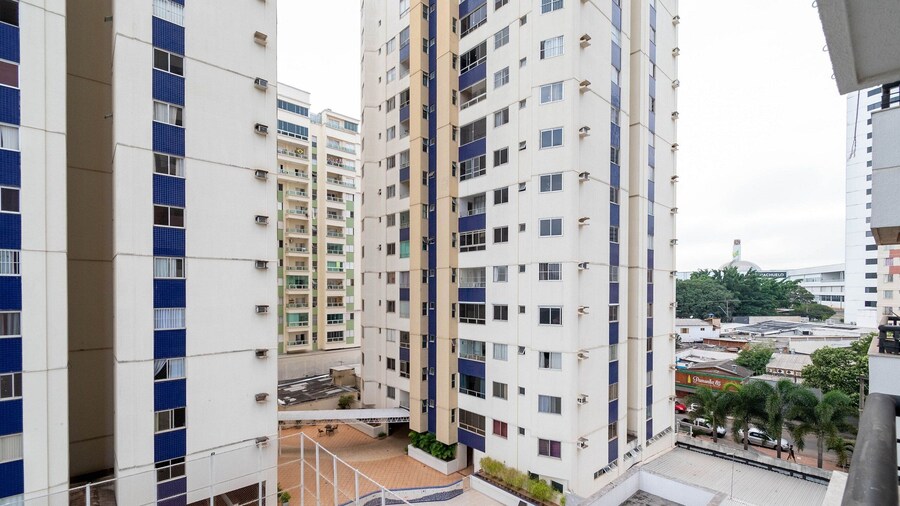 Apartment Next to Flamboyant Shopping Mall - ESS