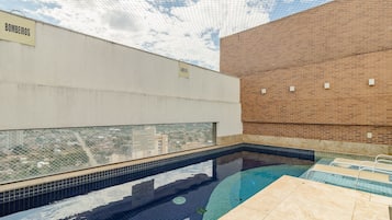 Piscina a l'aire lliure