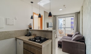 Departamento básico | Cocina privada | Utensilios de cocina 