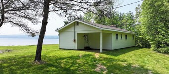 Brand NEW Renovated Lakefront Cabin on Lake Chateaugay with Beach Access.