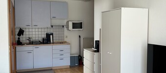 City-Nest I Balcony I Netflix