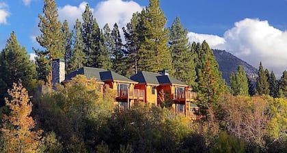 2-Bdrm Resort in beautiful Incline Village w/ fitness room, Sleeps 8. Free WiFi
