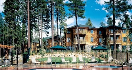 2-Bdrm Resort in beautiful Incline Village w/ fitness room, Sleeps 8. Free WiFi