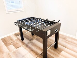 Games room - Cozy Urban Escape. Piqua, Ohio (Piqua)