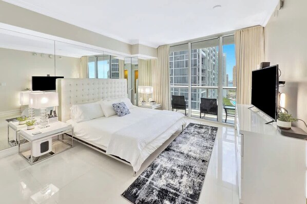 1 bedroom, iron/ironing board, free WiFi, bed sheets