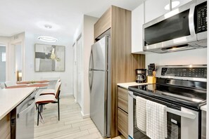 Microwave, oven, stovetop, dishwasher