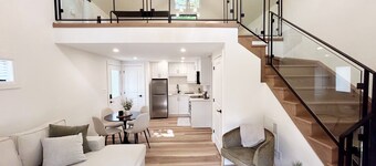 Carriage House Suite Downtown Stratford
