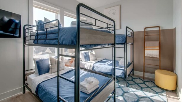 Ferienhaus | 4 Schlafzimmer, Schreibtisch, Internetzugang