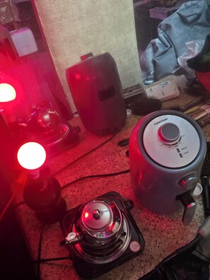Kaffee und/oder Kaffeemaschine