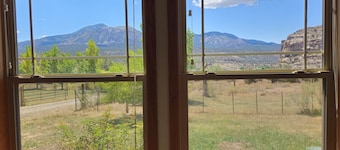 Hiker's Paradise w/ Gate to a National Monument