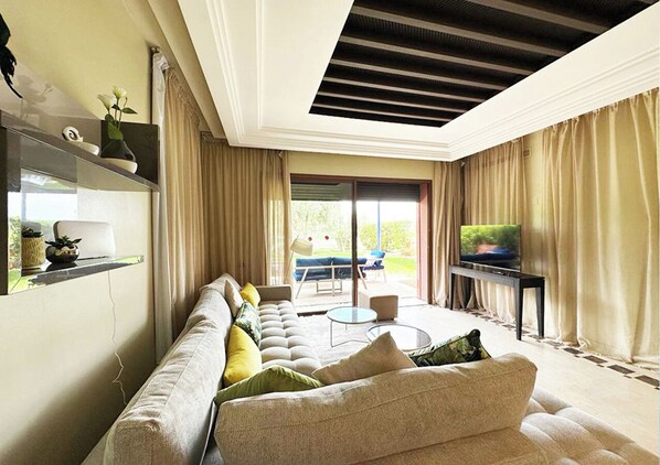 Family Apartment, Garden View | Living area - Appart A 301 (Marrakech)
