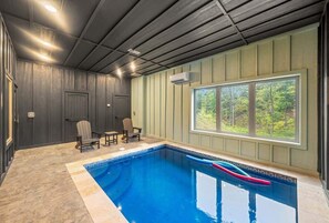 Piscine couverte