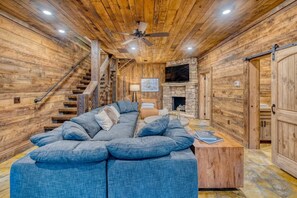 TV, fireplace, video games, offices