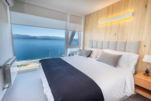 Superior Apartment, Balcony, Lake View | In-room safe, free WiFi - B612 Bariloche (San Carlos de Bariloche)