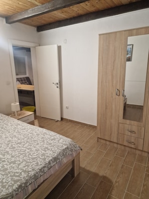 3 bedrooms, WiFi
