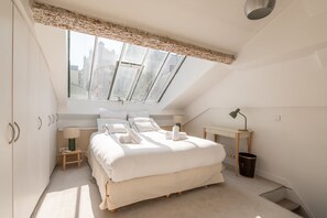 1 bedroom, iron/ironing board, Internet, bed sheets