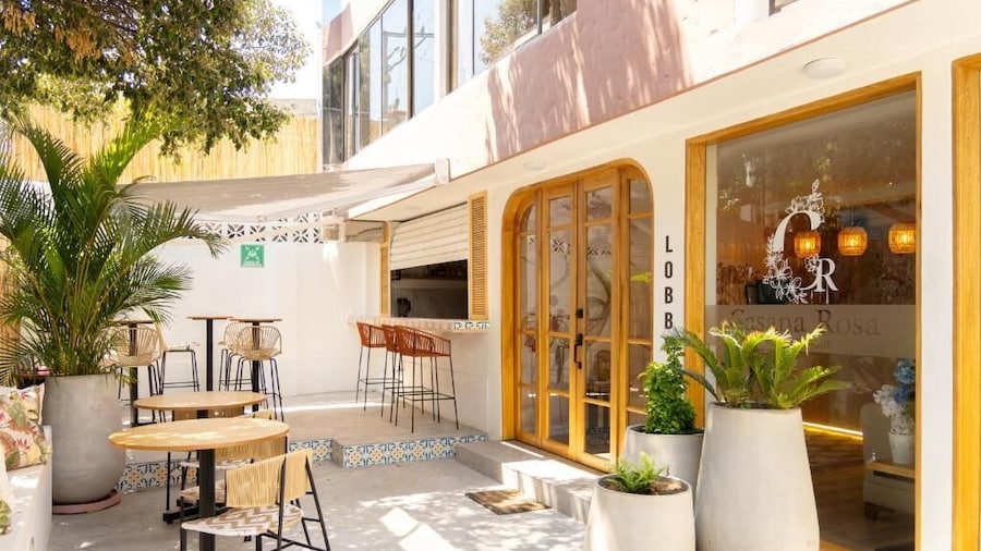 Casana Rosa Hotel
