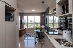 Apartemen Basic | Dapur pribadi | Peralatan masak/sendok-piring