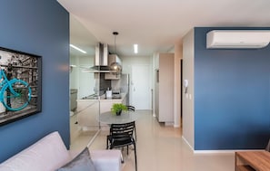 Basic Apartment | Interior
